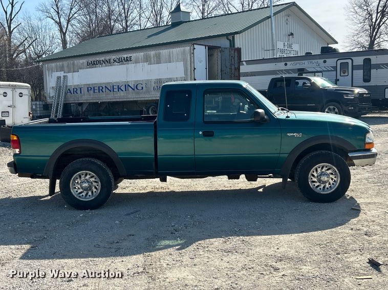 image for item FC5255 1998 Ford Ranger XLT Ext. Cab pickup truck