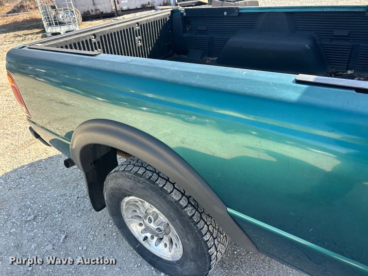 image for item FC5255 1998 Ford Ranger XLT Ext. Cab pickup truck