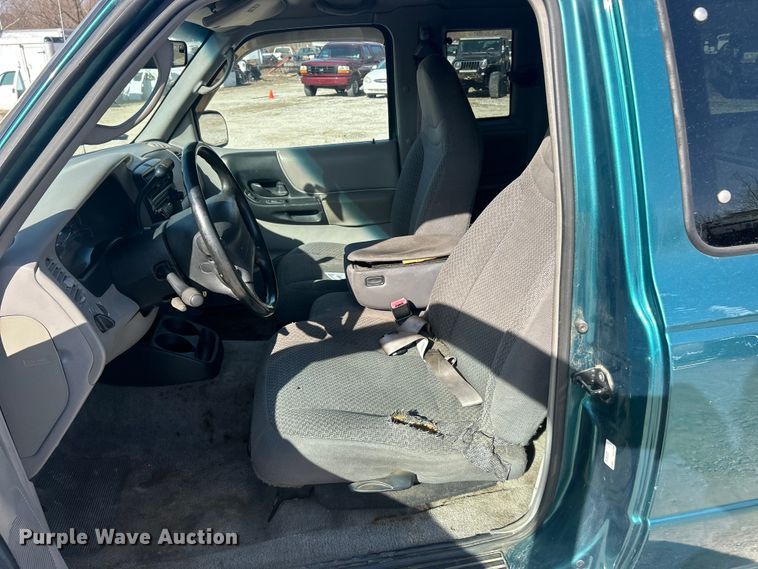 image for item FC5255 1998 Ford Ranger XLT Ext. Cab pickup truck