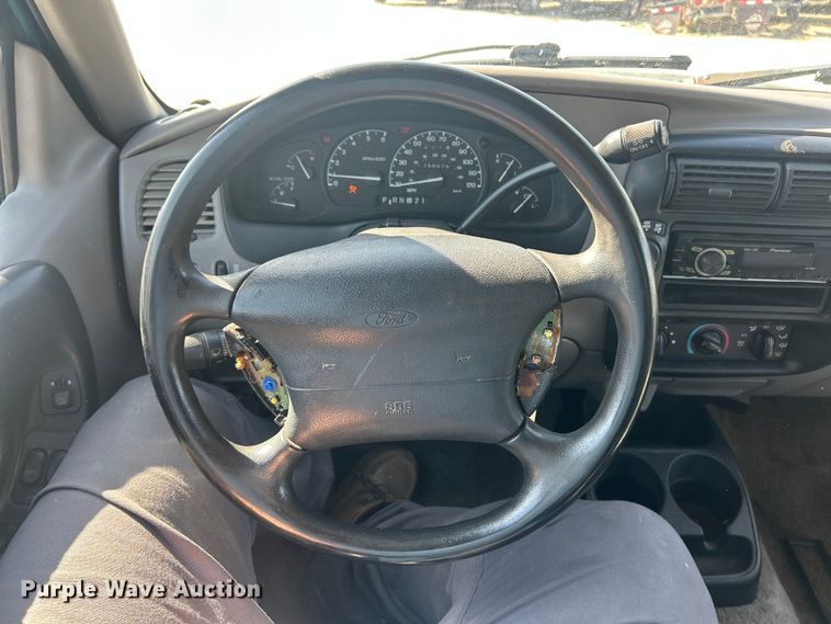 image for item FC5255 1998 Ford Ranger XLT Ext. Cab pickup truck