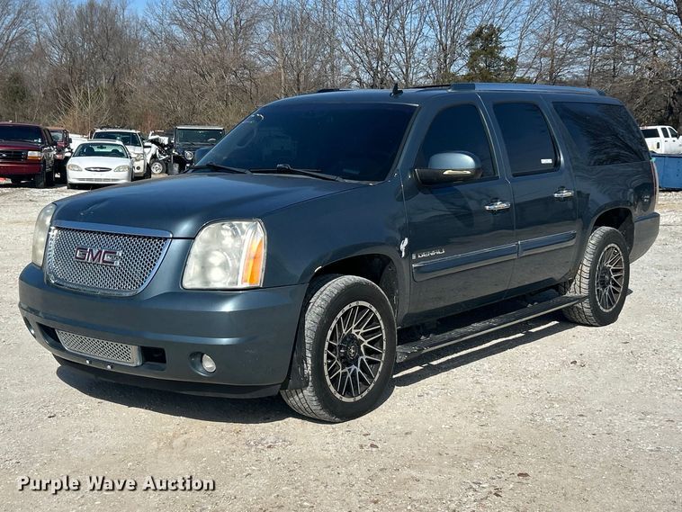 image for item FC5256 2008 GMC Yukon Denali XL SUV
