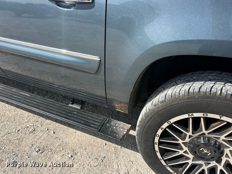 image for item FC5256 2008 GMC Yukon Denali XL SUV