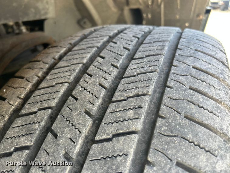 image for item FC5256 2008 GMC Yukon Denali XL SUV