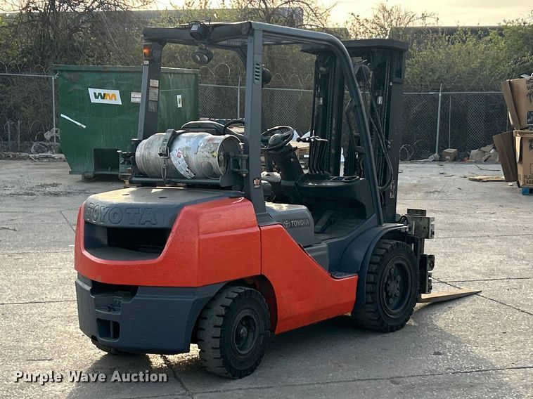 image for item FC5282 Toyota 8FGU30 forklift