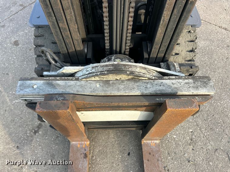 image for item FC5282 Toyota 8FGU30 forklift