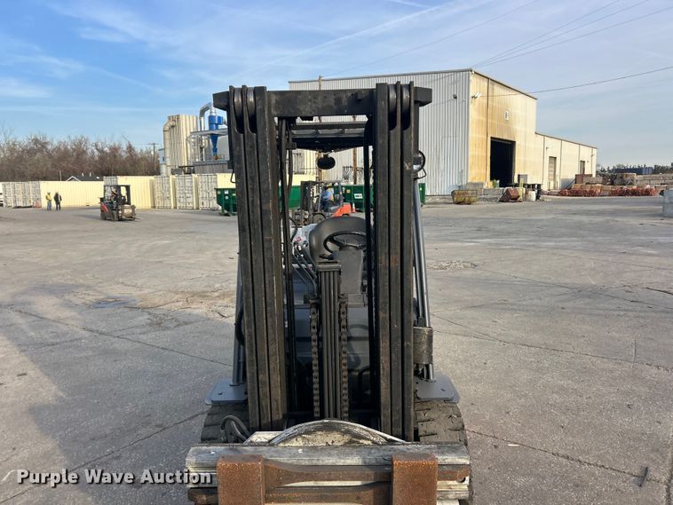 image for item FC5282 Toyota 8FGU30 forklift