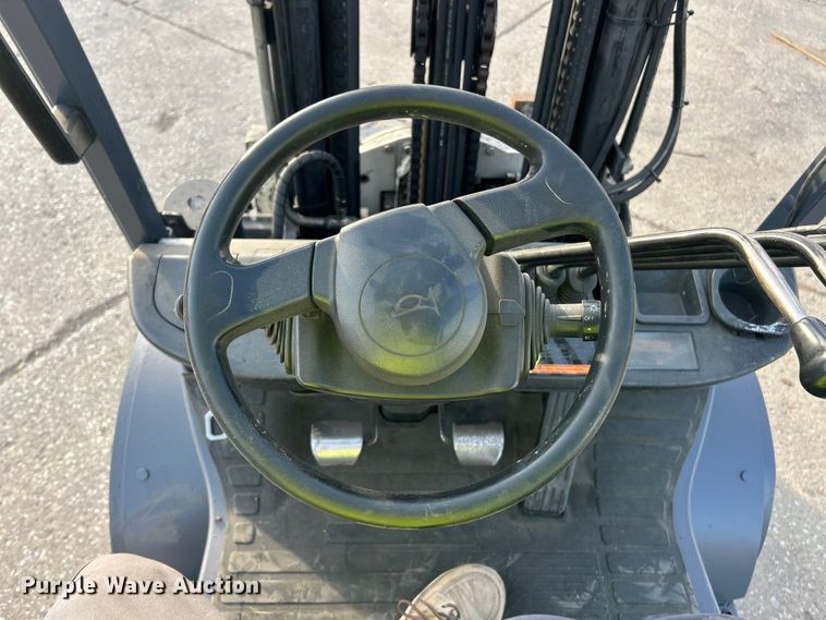 image for item FC5282 Toyota 8FGU30 forklift