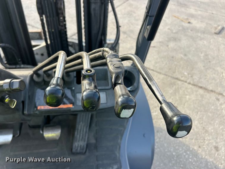 image for item FC5282 Toyota 8FGU30 forklift