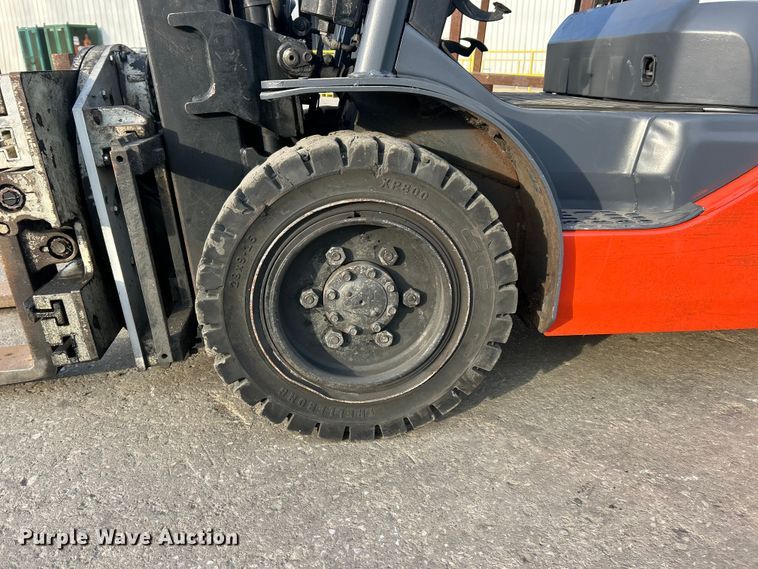image for item FC5282 Toyota 8FGU30 forklift