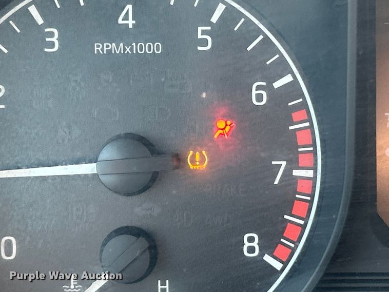 image for item FC5283 2017 Nissan Titan pickup truck