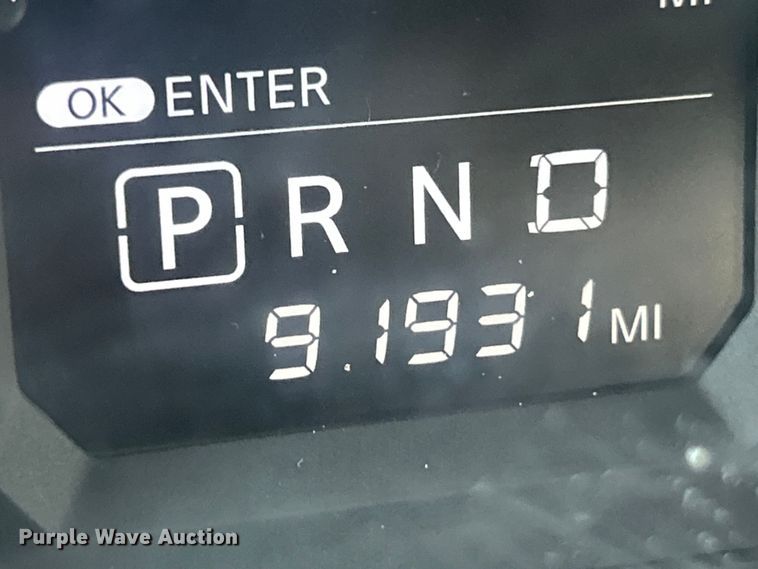 image for item FC5283 2017 Nissan Titan pickup truck