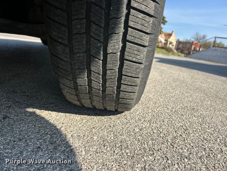 image for item FC5283 2017 Nissan Titan pickup truck