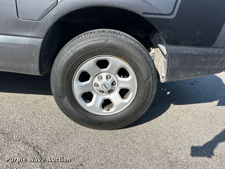 image for item FC5283 2017 Nissan Titan pickup truck