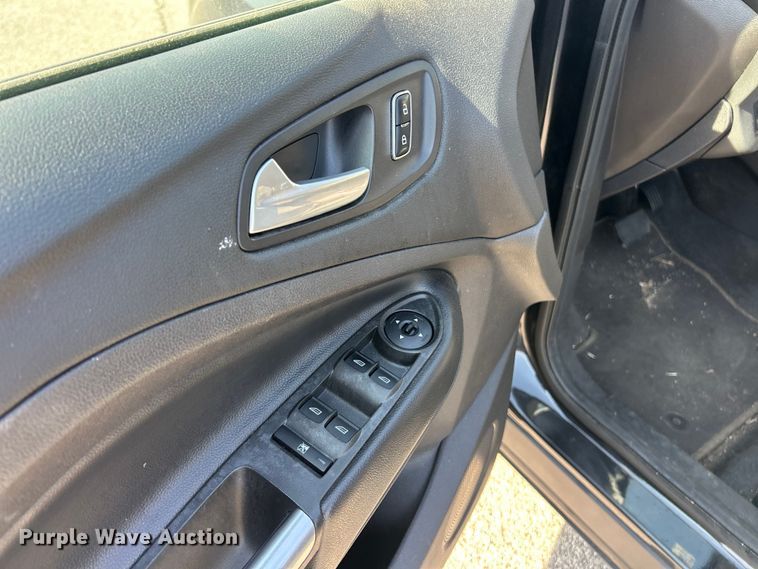 image for item FC5284 2014 Ford Escape SE SUV