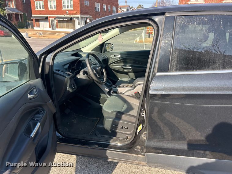 image for item FC5284 2014 Ford Escape SE SUV