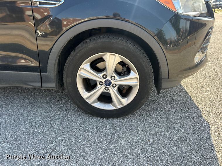 image for item FC5284 2014 Ford Escape SE SUV