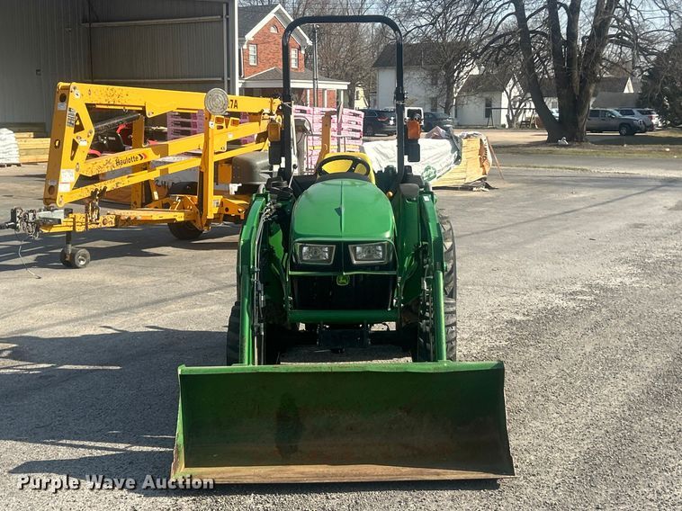 image for item FC5288 2018 John Deere 3038E MFWD tractor