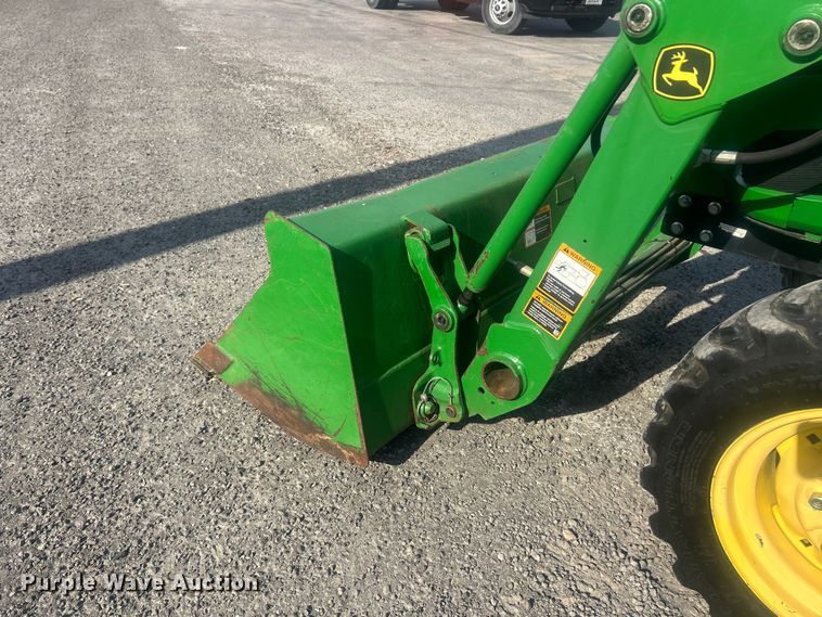 image for item FC5288 2018 John Deere 3038E MFWD tractor