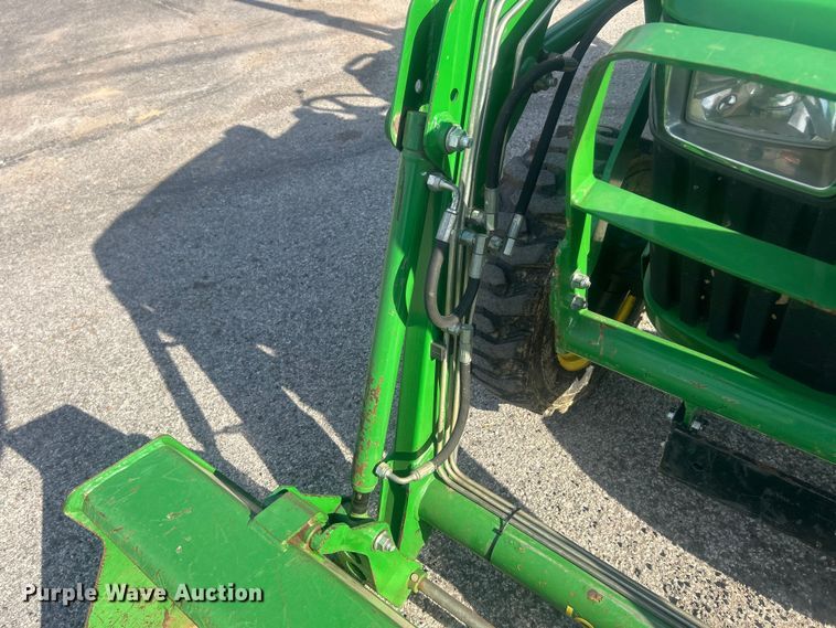 image for item FC5288 2018 John Deere 3038E MFWD tractor