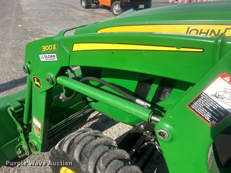 image for item FC5288 2018 John Deere 3038E MFWD tractor