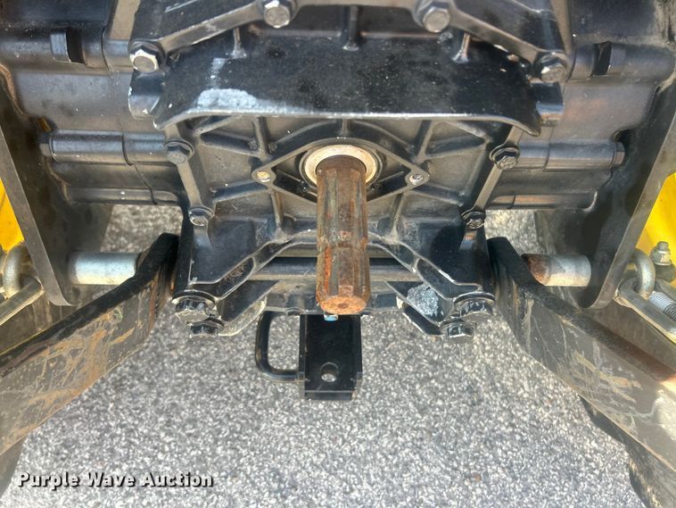 image for item FC5288 2018 John Deere 3038E MFWD tractor