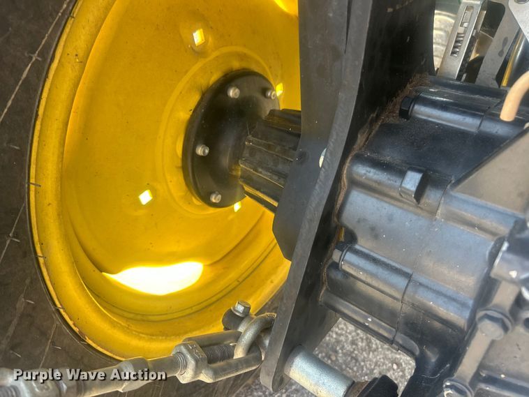 image for item FC5288 2018 John Deere 3038E MFWD tractor