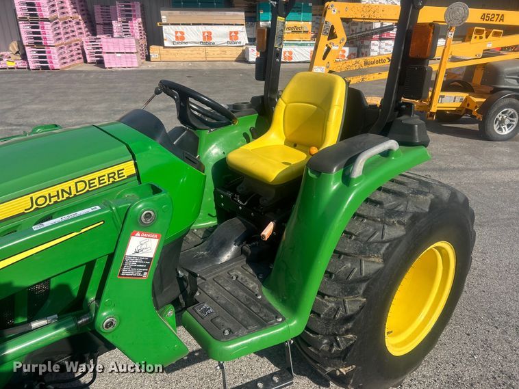 image for item FC5288 2018 John Deere 3038E MFWD tractor