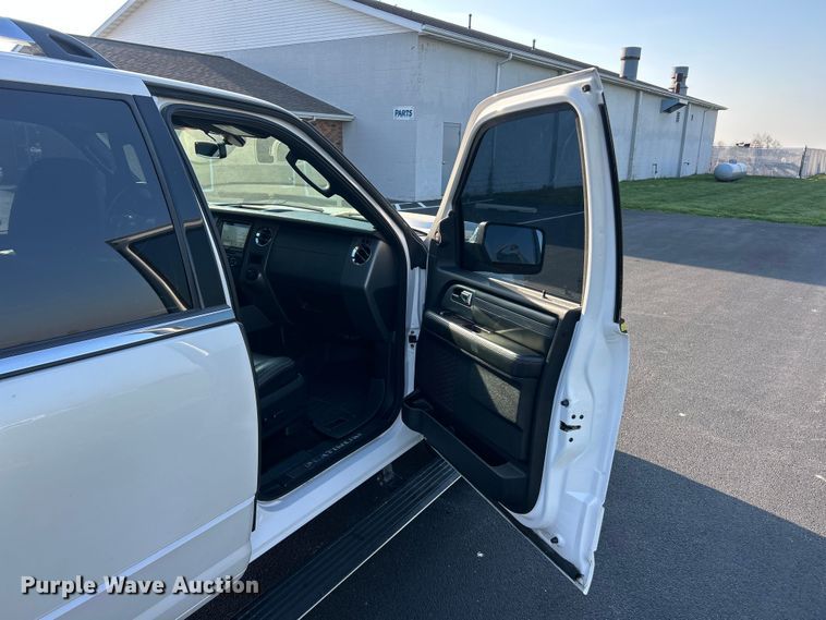 image for item FC5289 2016 Ford Expedition  SUV