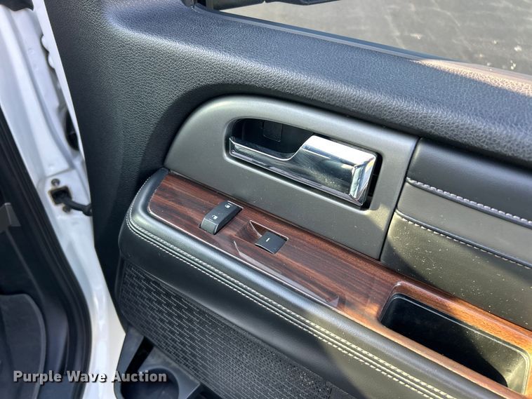 image for item FC5289 2016 Ford Expedition  SUV