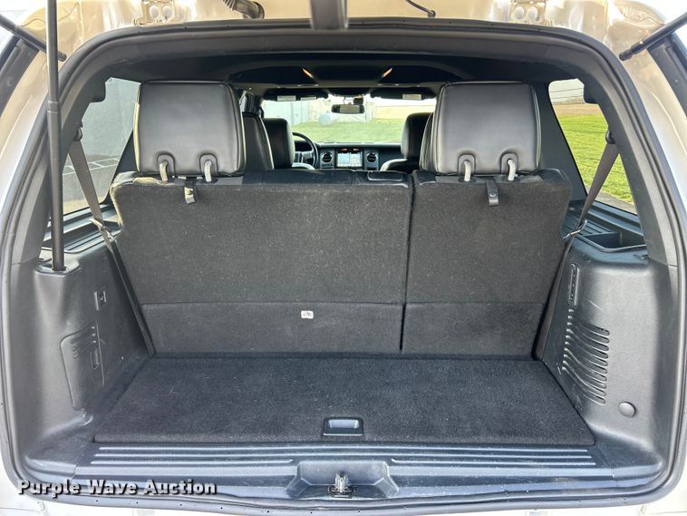 image for item FC5289 2016 Ford Expedition  SUV