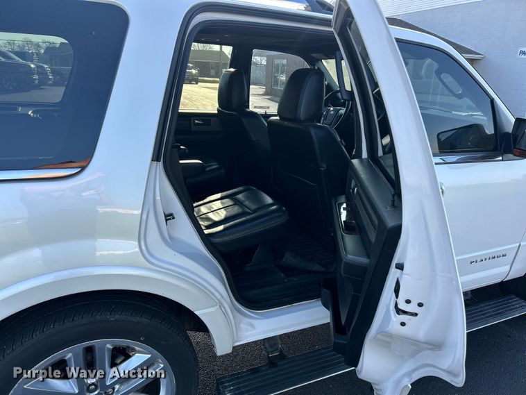 image for item FC5289 2016 Ford Expedition  SUV