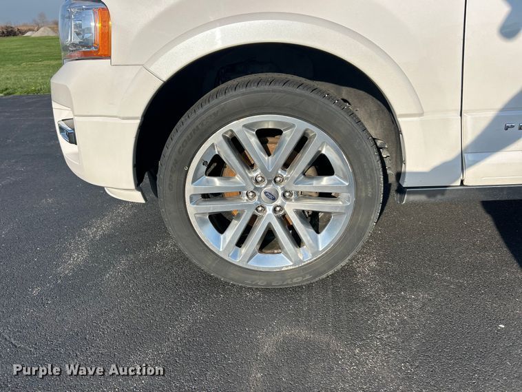 image for item FC5289 2016 Ford Expedition  SUV