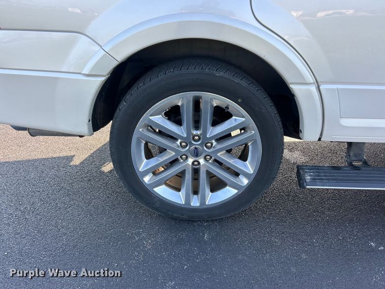 image for item FC5289 2016 Ford Expedition  SUV