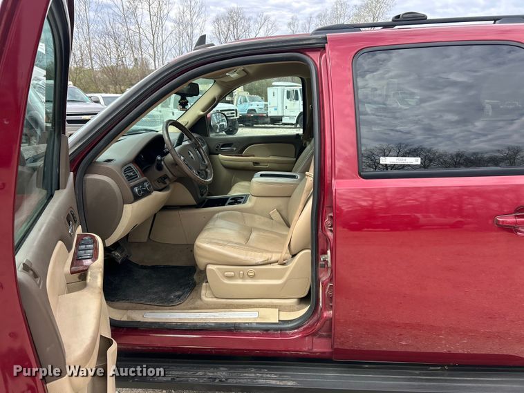 image for item FC5292 2009 GMC Yukon XL SUV