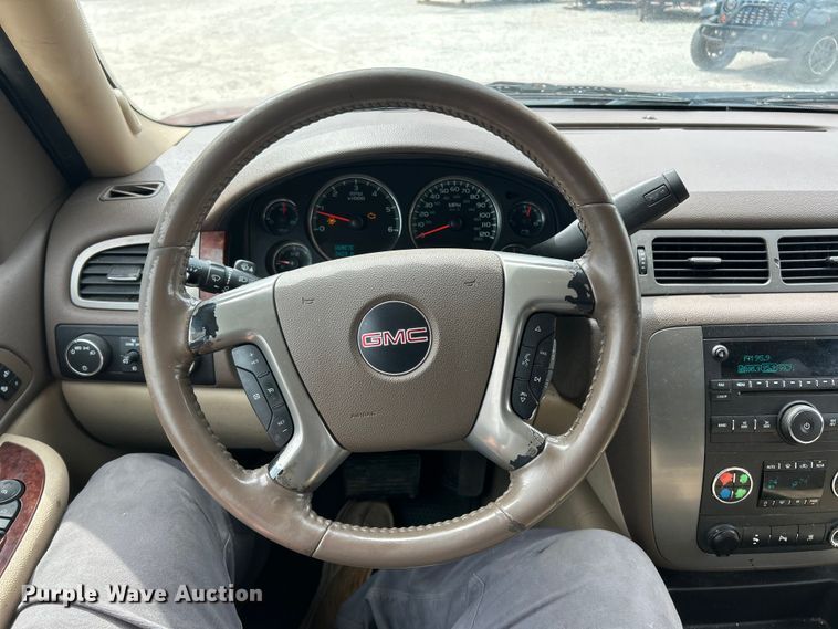 image for item FC5292 2009 GMC Yukon XL SUV