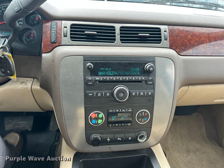 image for item FC5292 2009 GMC Yukon XL SUV