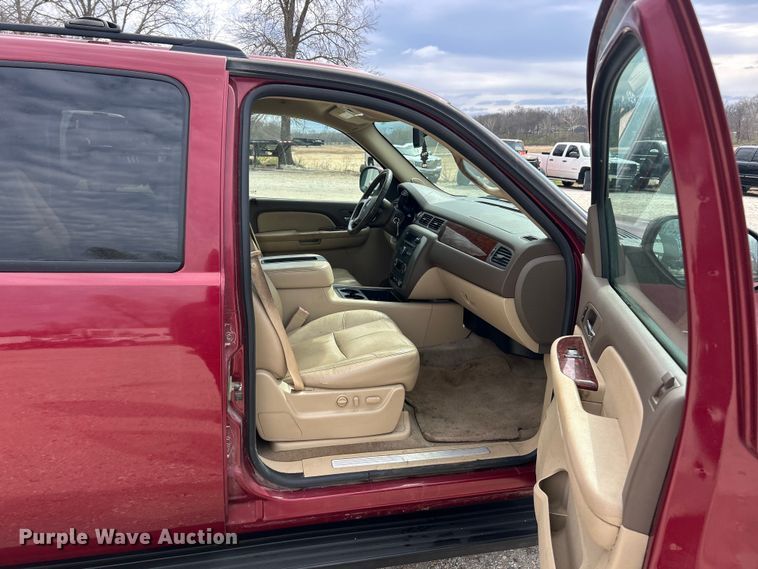 image for item FC5292 2009 GMC Yukon XL SUV