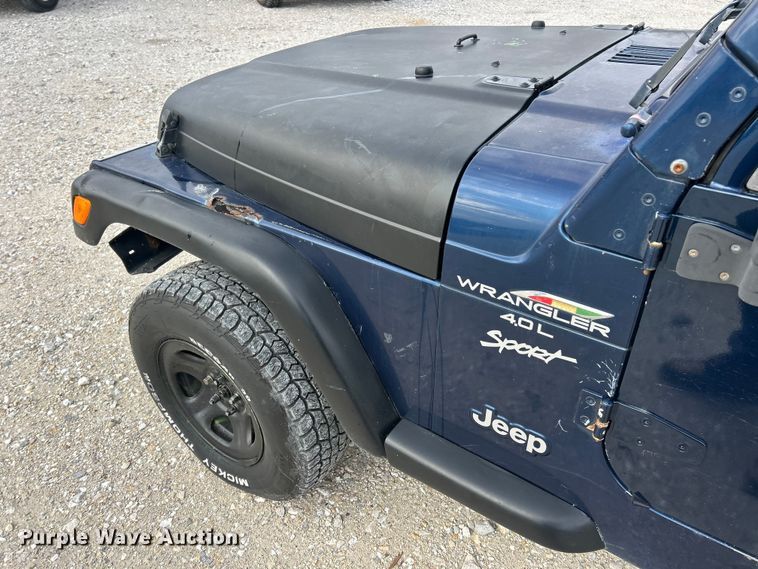 image for item FC5295 2000 Jeep Wrangler Sport SUV