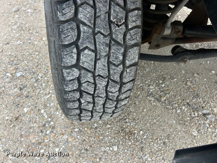 image for item FC5295 2000 Jeep Wrangler Sport SUV