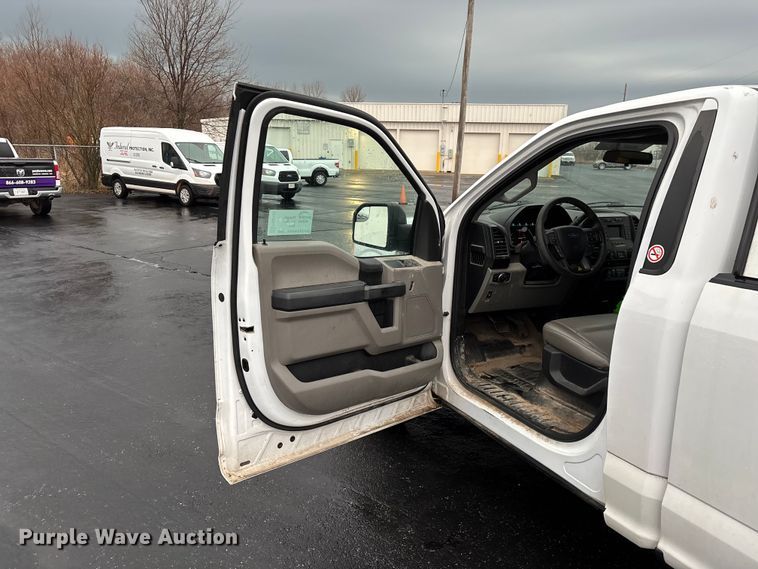 image for item FG0122 2018 Ford F150 pickup truck