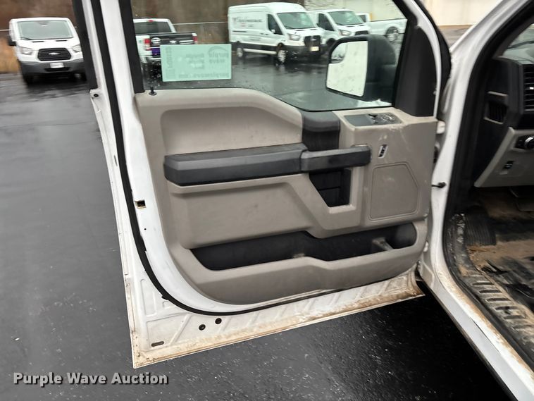 image for item FG0122 2018 Ford F150 pickup truck