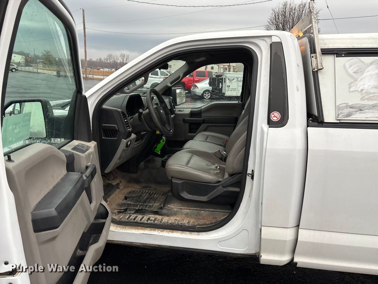 image for item FG0122 2018 Ford F150 pickup truck