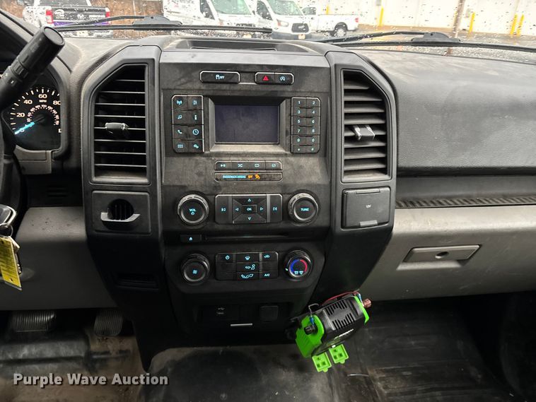 image for item FG0122 2018 Ford F150 pickup truck