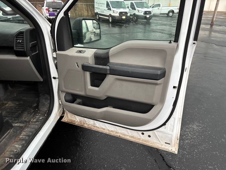 image for item FG0122 2018 Ford F150 pickup truck