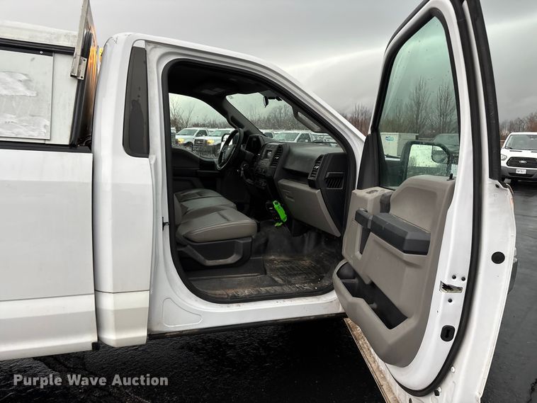 image for item FG0122 2018 Ford F150 pickup truck