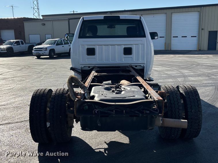 image for item FG0210 2015 RAM 5500 truck cab and chassis
