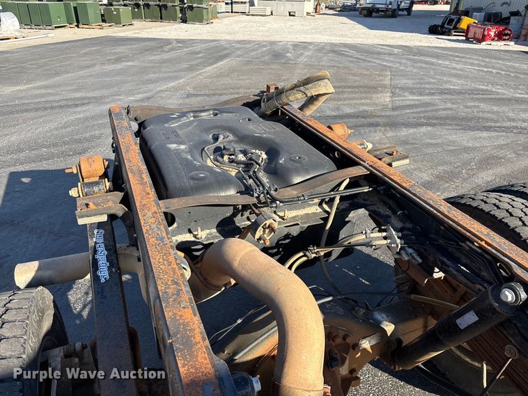 image for item FG0210 2015 RAM 5500 truck cab and chassis