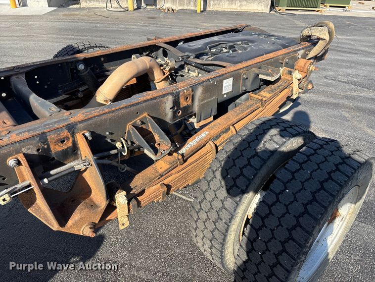 image for item FG0210 2015 RAM 5500 truck cab and chassis