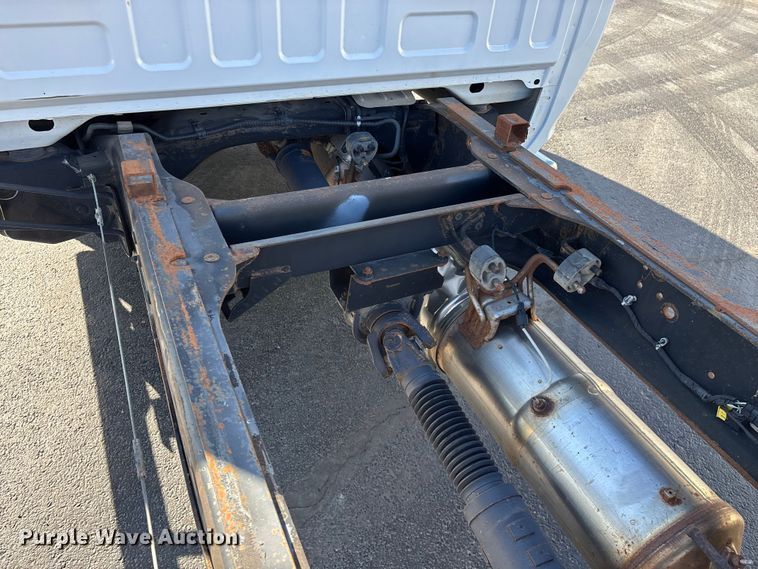 image for item FG0210 2015 RAM 5500 truck cab and chassis