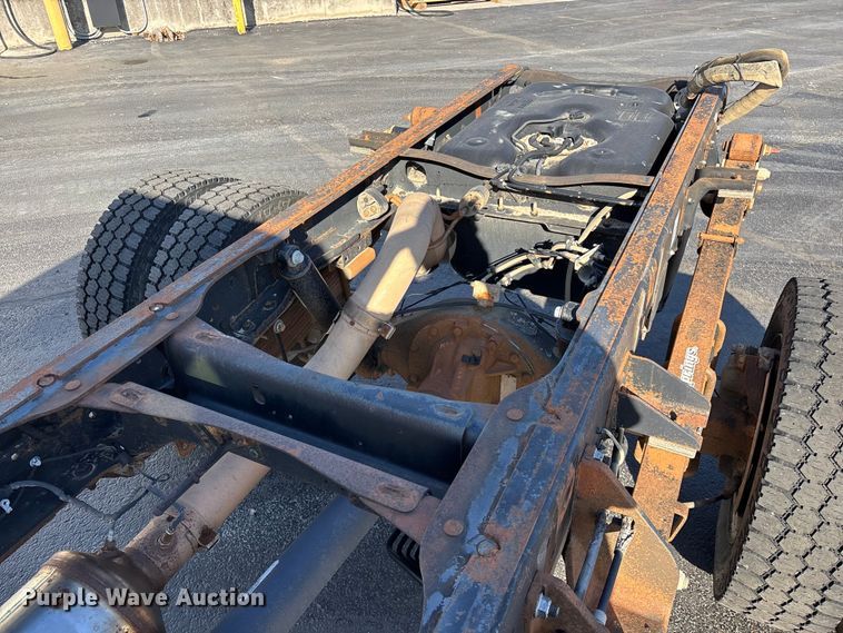 image for item FG0210 2015 RAM 5500 truck cab and chassis